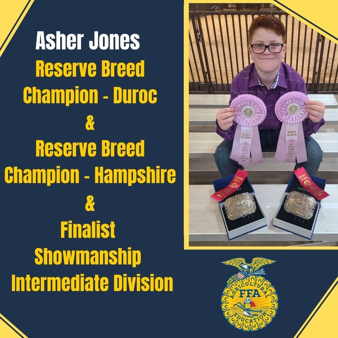Asher Jones Reserve Breed Champion-Duroc & Reserve Breed Champion-Hampshire & Finalist Showmanship Intermediate Division
